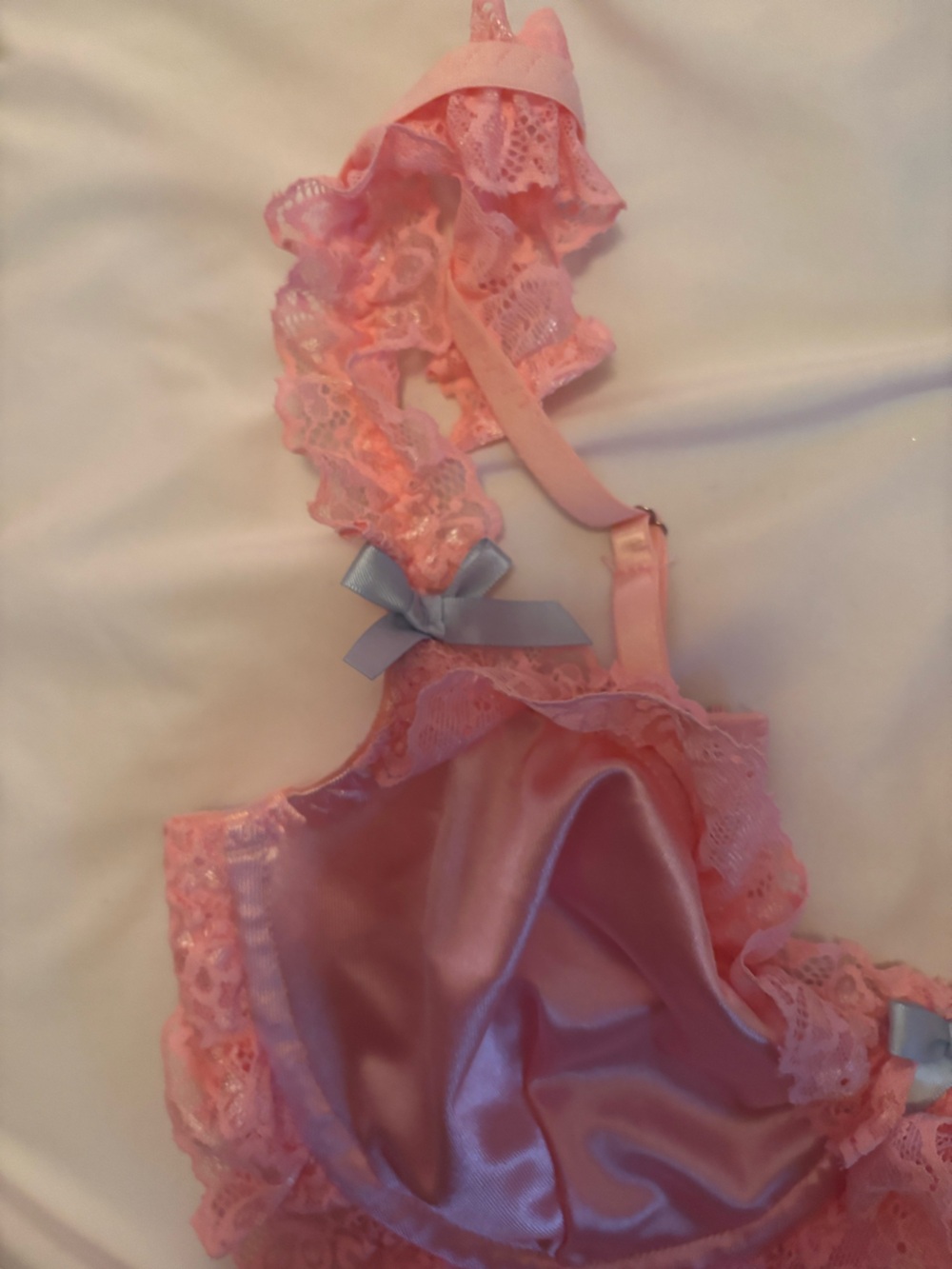 NWOT Pink Satin Lace Underwire Push Up Bra With Matching Thong Set - Picture 13 of 13
